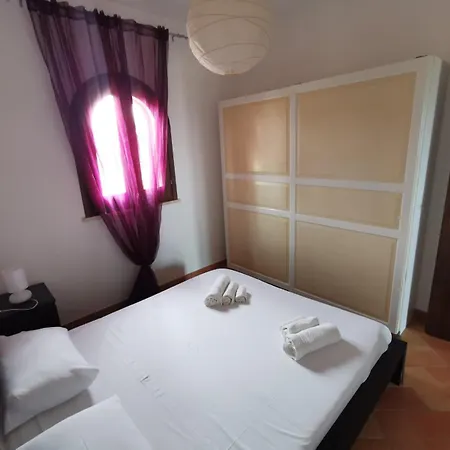 Apartment Dammuso Grecale Lampedusa